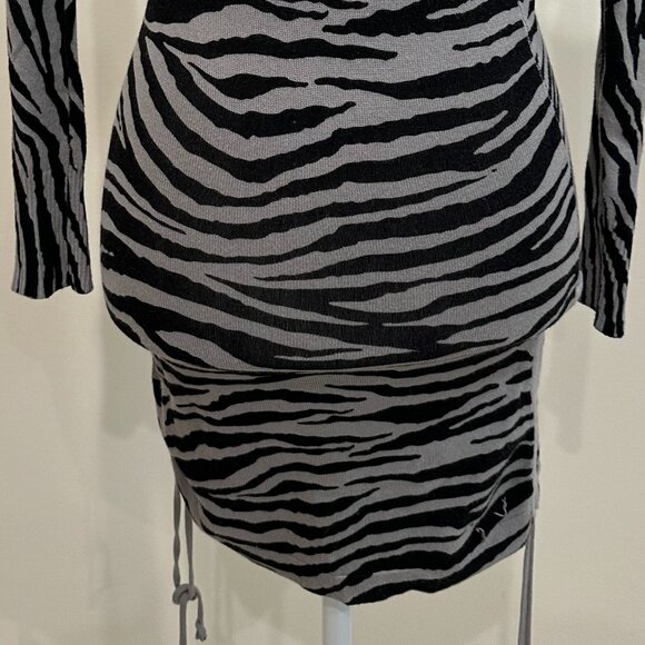 Guess Zebra Dress - Picture 5 of 13